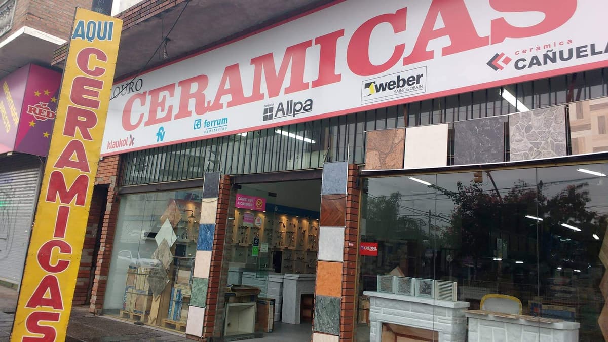 Entrada de la tienda